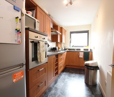 Clarkston Road, Glasgow - Photo 4
