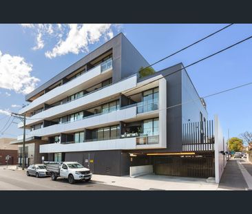 3.04/114 Helen Street, Northcote, Vic 3070 - Photo 1