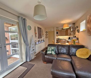 Crompton Gate, High Crompton - Photo 1