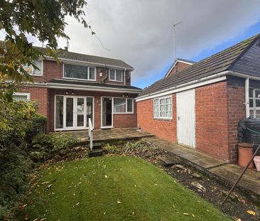 3 bedroom semi-detached house to rent - Photo 4