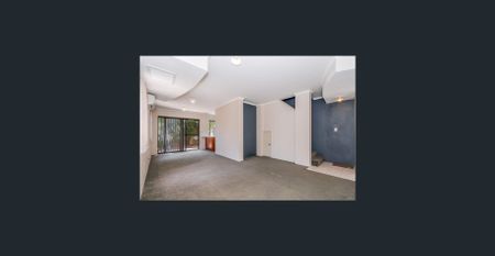 SECURE GATED UNIT - Photo 2