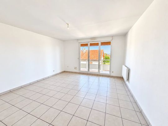Location Appartement 2 pièces 48m² THONON LES BAINS 74200 - Photo 1