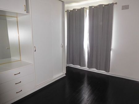 Bus At Front Door - Photo 3