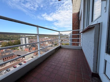 Appartement met twee slaapkamers in Liège - Photo 4