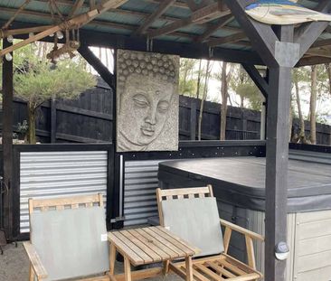 Private 2-Bedroom Retreat - Photo 4