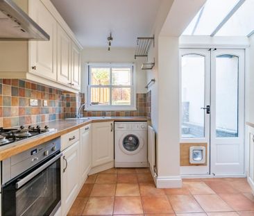 2 bedroom terraced house to rent - Photo 5