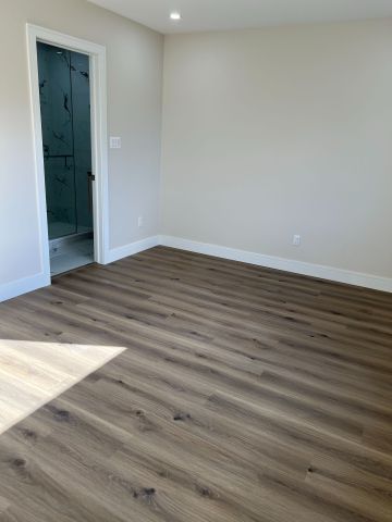 For Lease - 32 Cadorna Avenue Unit# 3, Toronto, Ontario - Photo 2