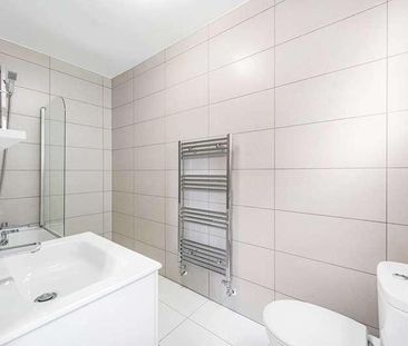 Nightingale Lane, Nightingale Triangle, SW12 - Photo 6