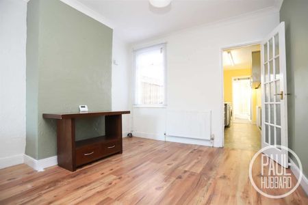 Raglan Street, Lowestoft, NR32 - Photo 3