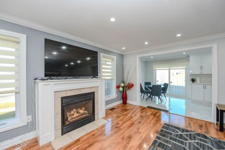 For Lease - 7020 Black Walnut Trail, Mississauga, Ontario - Photo 4