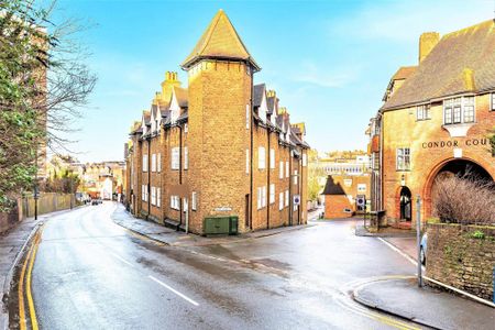 1 bedroom flat to rent - Photo 4