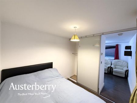 1 bedroom ground floor flat to rent - Photo 3