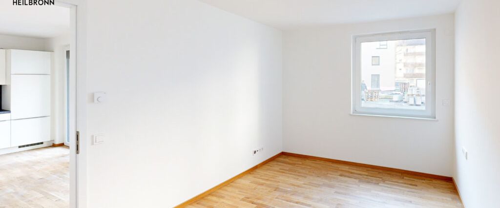 Stilvolle 2-Zimmer Wohnung mit großzügiger Terrasse und EBK - Photo 1