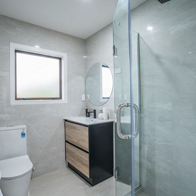 Beautiful 4 Bedroom with Garage and Storage Room - Photo 1