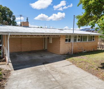 3 Bedroom Home in a Convenient Location - Photo 3