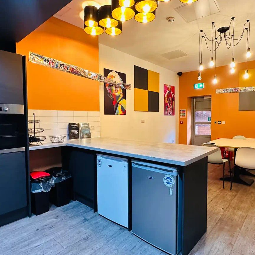 Two Bedroom Flat - Photo 1