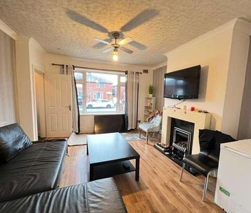 Beech Avenue, Kearsley, BL4 - Photo 1