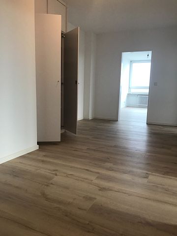 modernisierte 3-Zimmer Wohnung mit Aufzug & Balkon - Foto 3