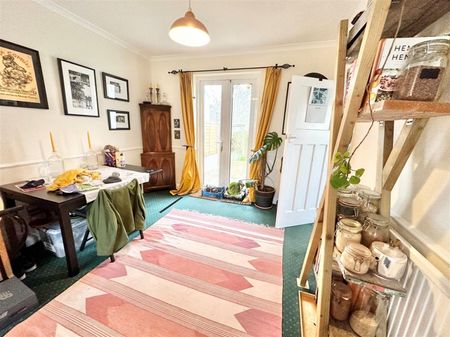 Lakewood Crescent, Westbury on Trym, Bristol, BS10 5HL - Photo 3