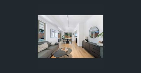 EXCEPTIONAL CONTEMPORARY HOME FOR RENT WITH SPECTACULAR PANORAMIC WATERFRONT VIEWS - Photo 3