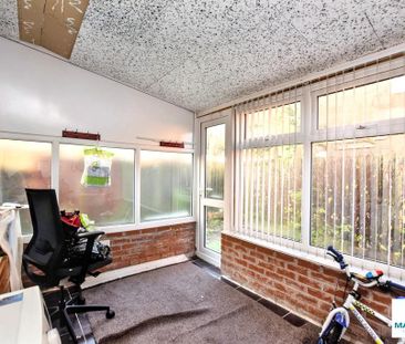 3 bedroom detached house to rent - Photo 2