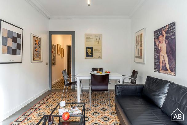 3-Bedroom Apartment with Balcony on Las Ramblas - Foto 1