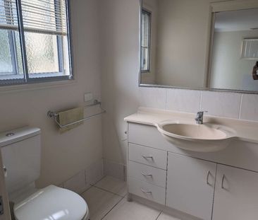 Master Bedroom Available For Rent - Photo 3