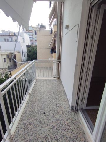 Ενοικίαση κατοικίας, 116 τ.μ., Νίκαια, 690 € - Photo 3