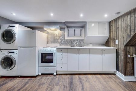 For Lease - 8 Davies Crescent Unit# Lower, Toronto, Ontario - Photo 2