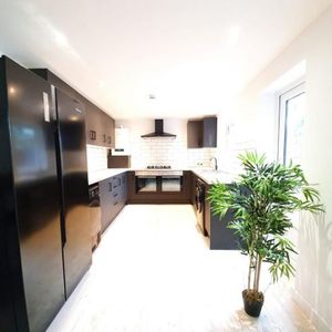 7 bedroom house to rent - Photo 2