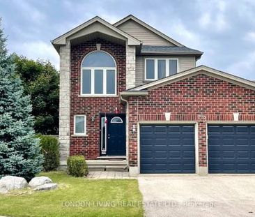 3 Bedroom House for Rent in Hyde Park, London, Ontario - Photo 1