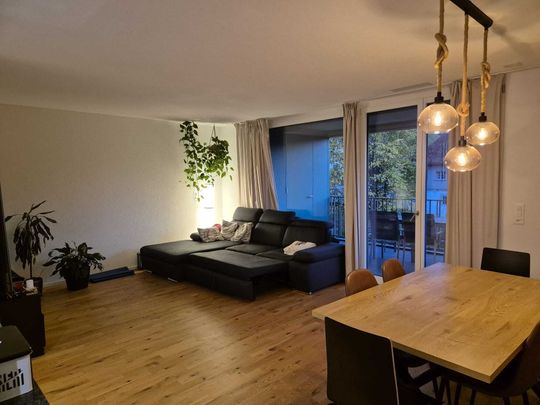 Modern 4 1/2-room apartment with cozy balcony - Foto 1