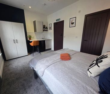 Studio to rent - Photo 4