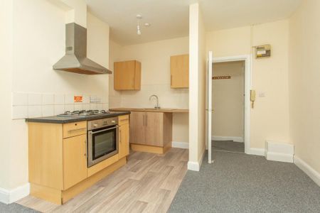 1 bedroom flat to rent - Photo 3