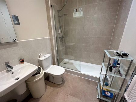 1 bedroom flat to rent - Photo 3