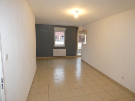 Location Appartement 2 pièces 45m² BEAUNE 21200 - Photo 3