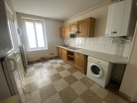 Location Appartement 1 pièce 34m² LE CREUSOT 71200 - Photo 3