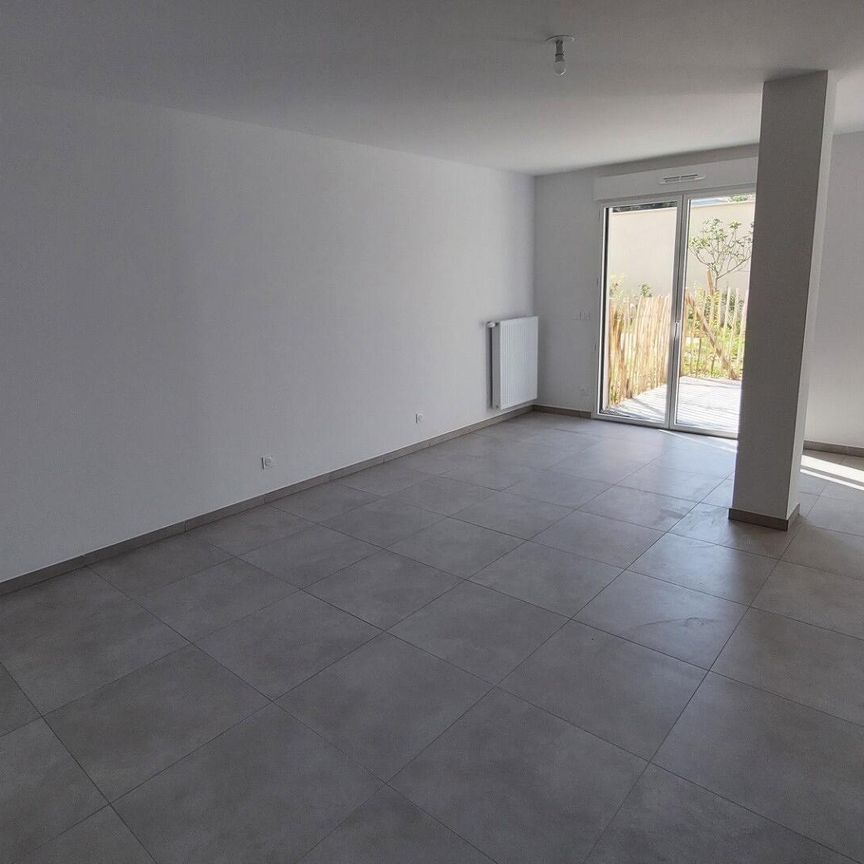 location Appartement T1 DE 35.42m² À VILLEURBANNE - Photo 1
