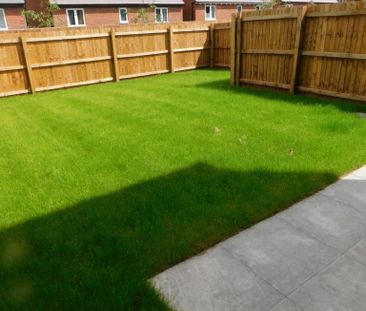 3 bedroom semi-detached house to rent - Photo 6
