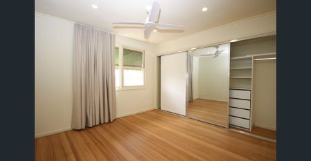 Superbly located and fully renovated home in Belmont. - Photo 3