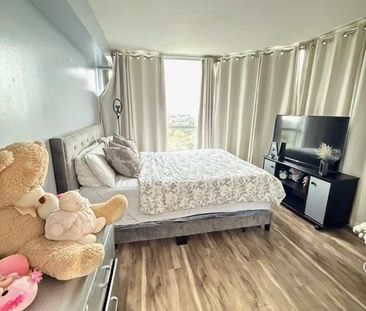 For Lease - 5 Rowntree Road Unit# 1707, Toronto, Ontario - Photo 3