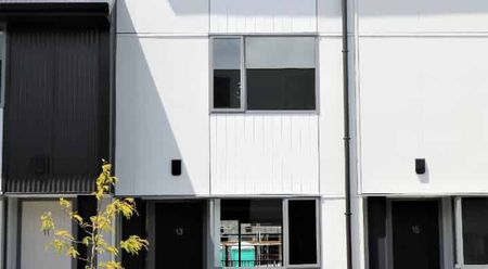 3 Bedroom Townhouse in Petone - Photo 3