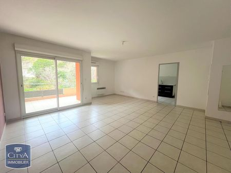 Location Appartement 3 pièces 73m² CAVAILLON 84300 - Photo 2