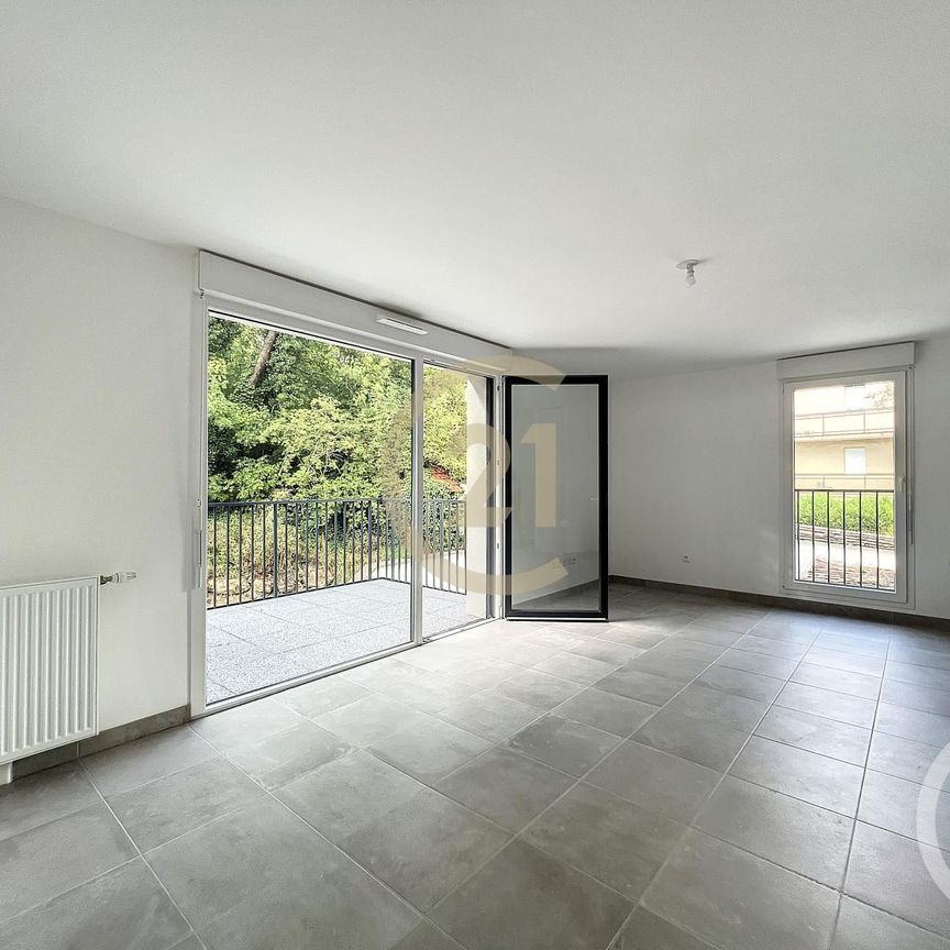 Location Appartement 2 pièces 46m² LE MEE SUR SEINE 77350 - Photo 1