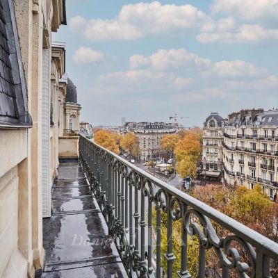 Appartement à louer à Paris 8Ème - Photo 1