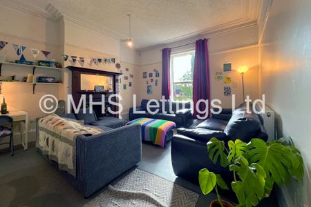 7 Bedroom End Terraced House for rent in Headingley Lane - Photo 4