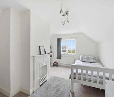 4 bedroom property to rent - Photo 3