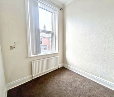 2 bed upper flat to rent in NE24 - Photo 4