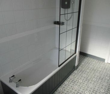 2 bedroom terraced house to rent - Photo 6