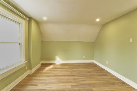 For Lease - 1243 Langmuir Avenue Unit# Upper, London East, Ontario - Photo 2